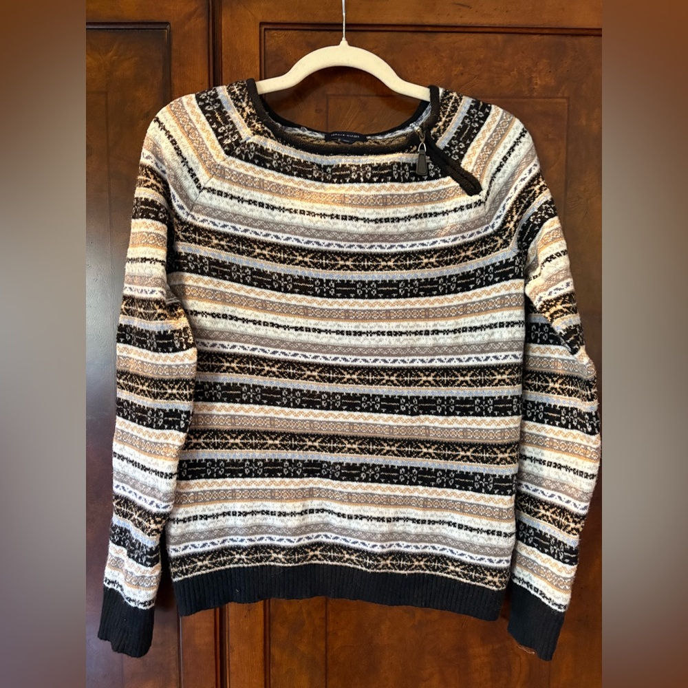 Tommy Hilfiger Black and Tan Patterned Sweater
